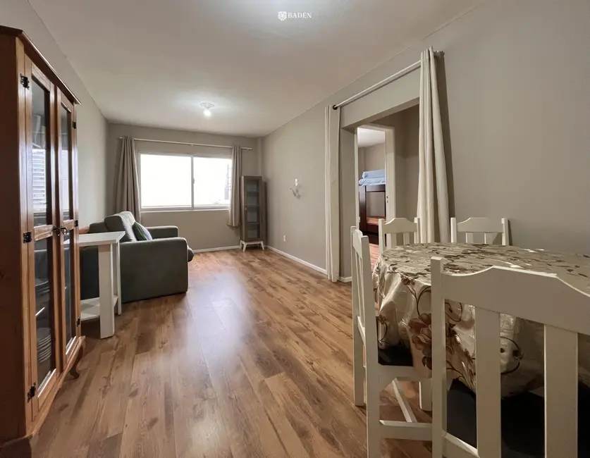 Foto 2 de Apartamento com 2 quartos à venda, 72m2 em Centro, Balneario Camboriu - SC