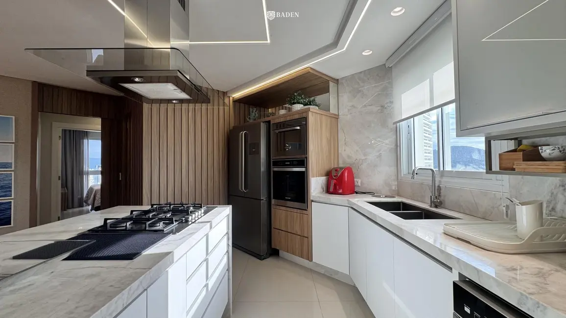 Apartamento com 3 quartos à venda, 164m2 em Balneario Camboriu - SC - imagem 9 Foto 9 de Apartamento com 3 quartos à venda, 164m2 em Balneario Camboriu - SC