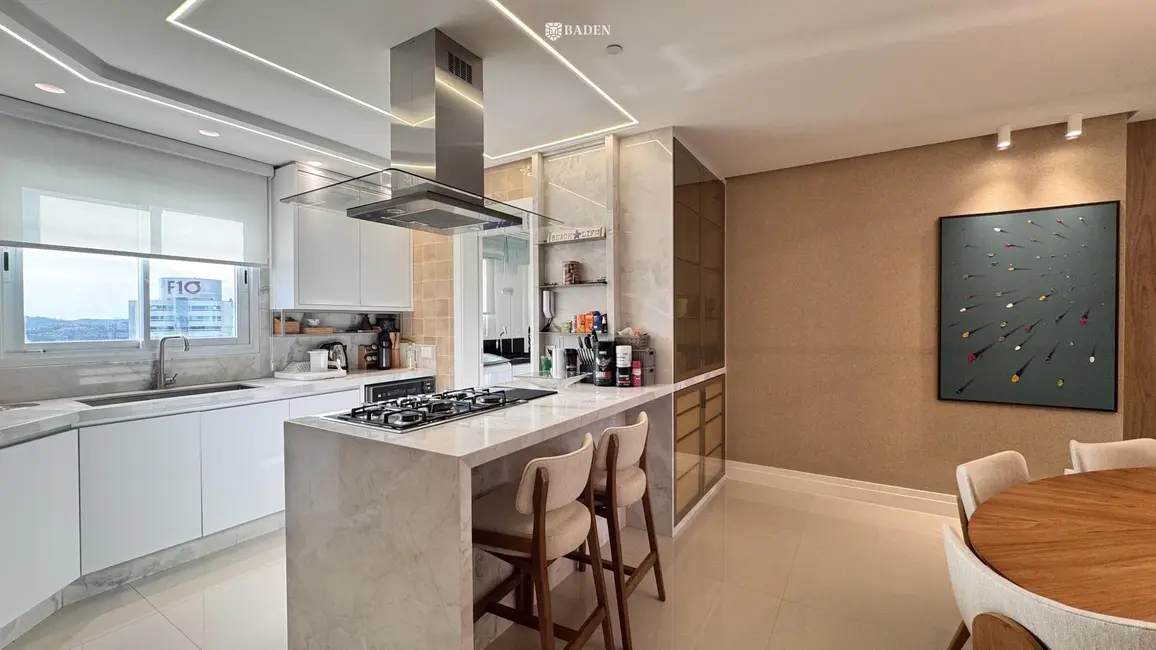 Apartamento com 3 quartos à venda, 164m2 em Balneario Camboriu - SC - imagem 8 Foto 8 de Apartamento com 3 quartos à venda, 164m2 em Balneario Camboriu - SC