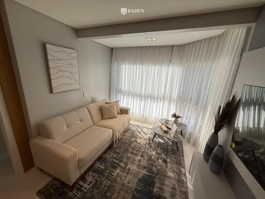 Apartamento com 3 quartos à venda, 111m2 em Centro, Balneario Camboriu - SC - imagem 8 Foto 8 de Apartamento com 3 quartos à venda, 111m2 em Centro, Balneario Camboriu - SC