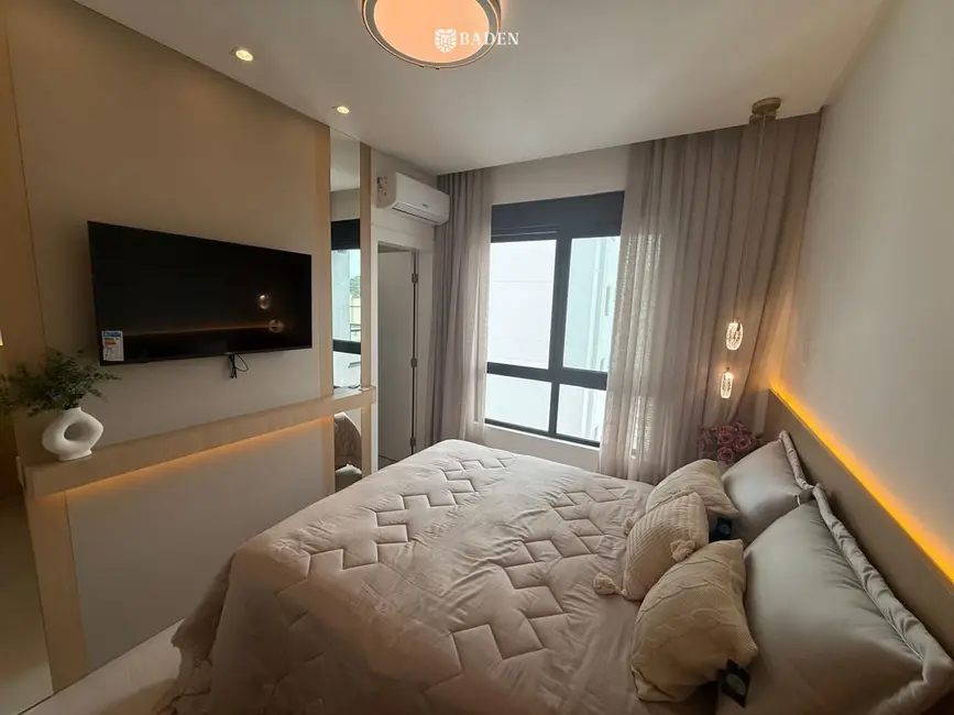 Apartamento com 3 quartos à venda, 132m2 em Pioneiros, Balneario Camboriu - SC - imagem 6 Foto 6 de Apartamento com 3 quartos à venda, 132m2 em Pioneiros, Balneario Camboriu - SC