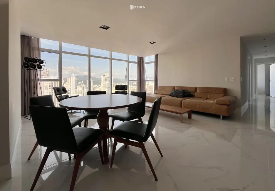 Foto 5 de Apartamento com 3 quartos para alugar, 169m2 em Centro, Balneario Camboriu - SC