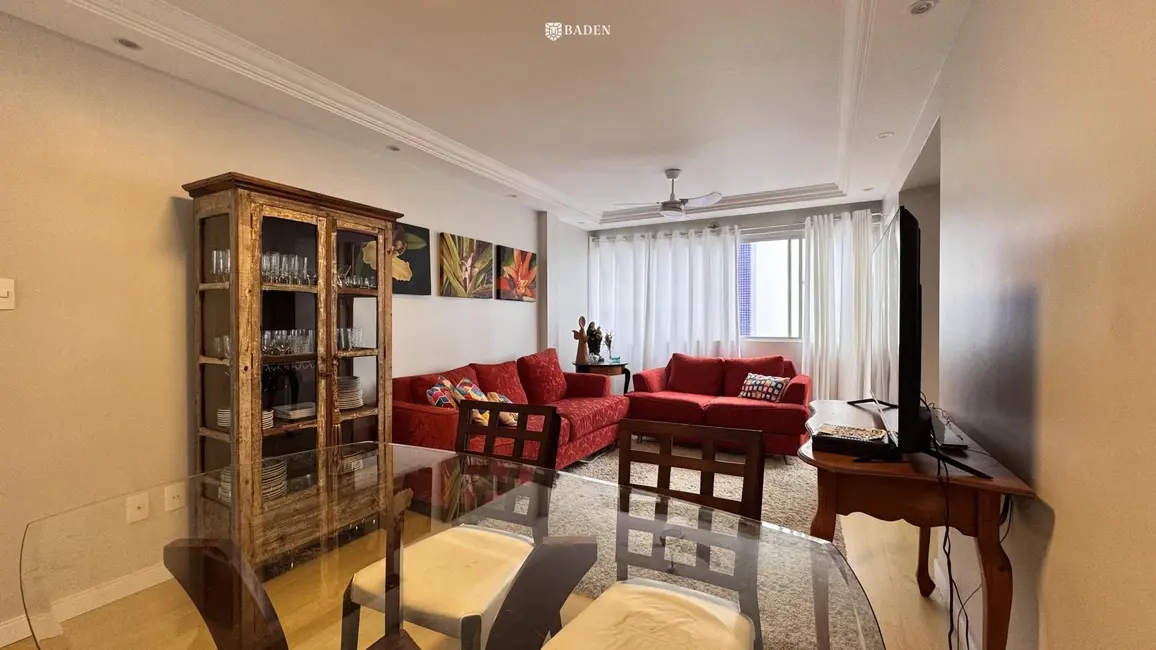 Apartamento com 3 quartos para alugar, 100m2 em Centro, Balneario Camboriu - SC - imagem 4 Foto 4 de Apartamento com 3 quartos para alugar, 100m2 em Centro, Balneario Camboriu - SC