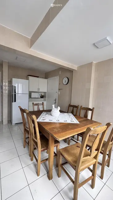 Apartamento com 3 quartos para alugar, 100m2 em Centro, Balneario Camboriu - SC - imagem 8 Foto 8 de Apartamento com 3 quartos para alugar, 100m2 em Centro, Balneario Camboriu - SC