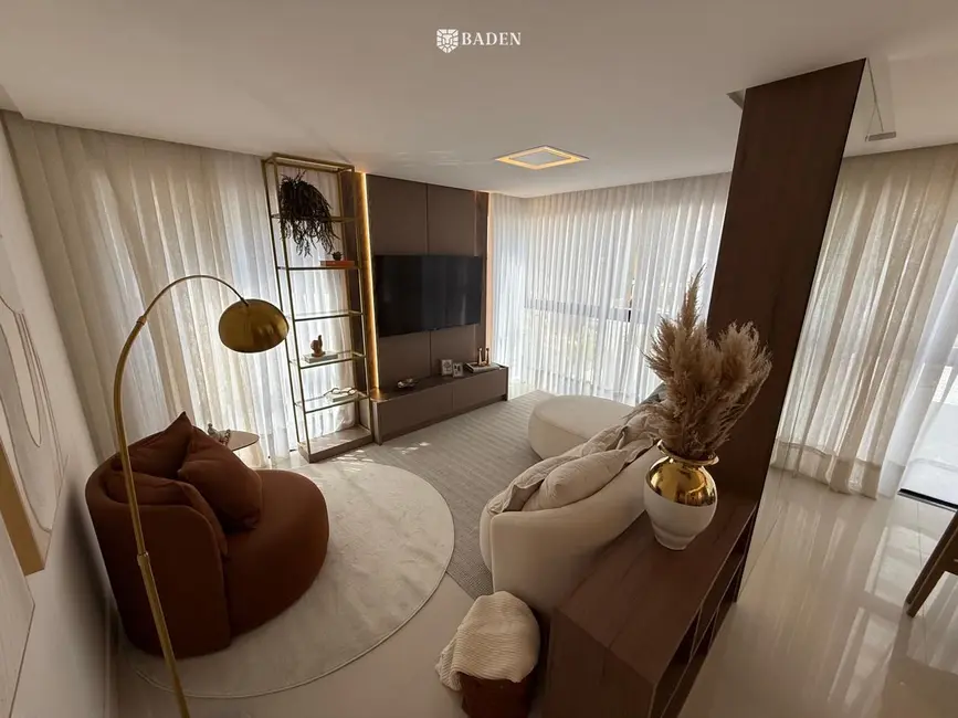Foto 2 de Apartamento com 3 quartos à venda, 122m2 em Centro, Balneario Camboriu - SC