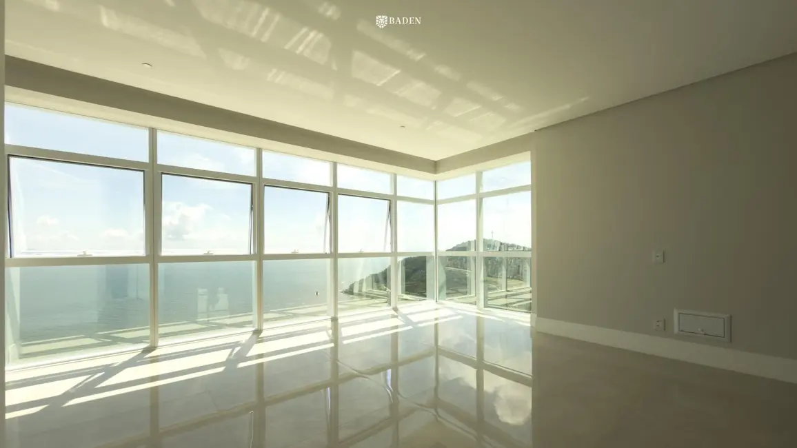 Foto 1 de Apartamento com 4 quartos à venda, 198m2 em Balneario Camboriu - SC