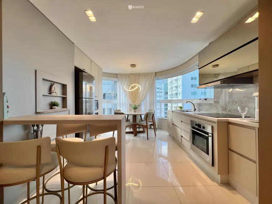 Foto 8 de Apartamento com 4 quartos para alugar, 143m2 em Centro, Balneario Camboriu - SC