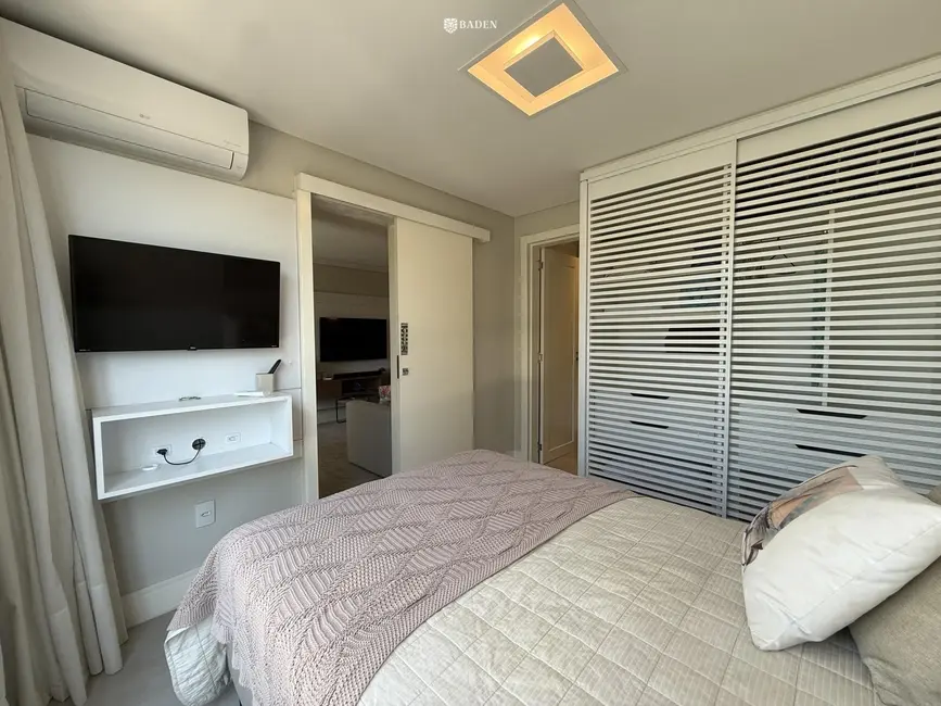 Foto 8 de Apartamento com 2 quartos à venda, 75m2 em Praia dos Amores, Balneario Camboriu - SC