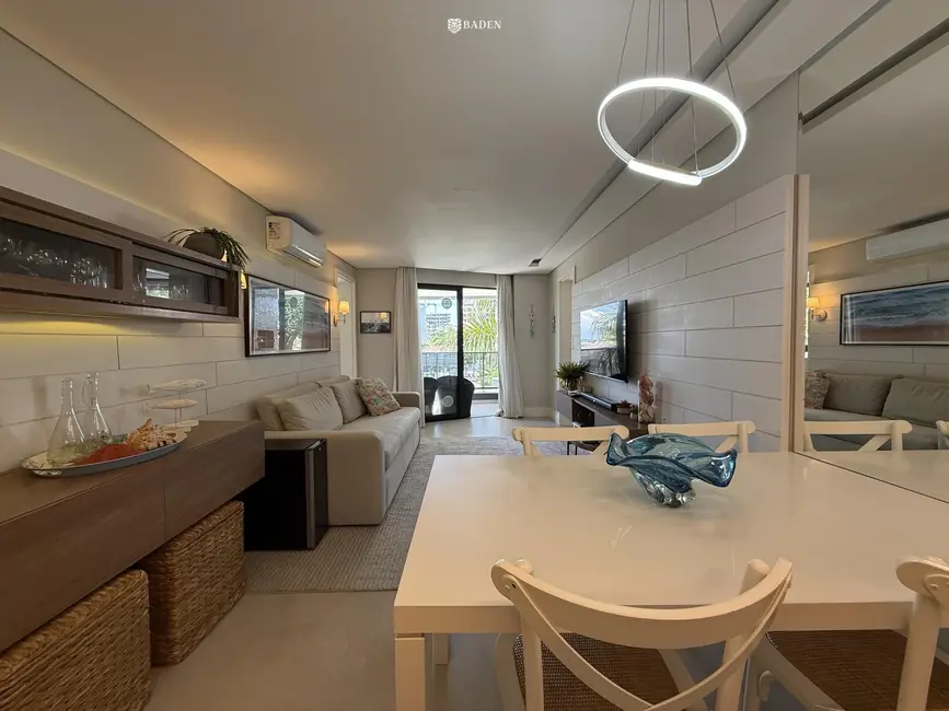Foto 3 de Apartamento com 2 quartos à venda, 75m2 em Praia dos Amores, Balneario Camboriu - SC