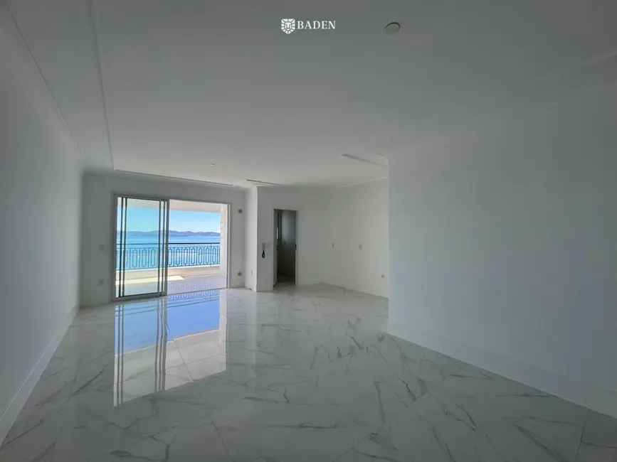 Foto 4 de Apartamento com 3 quartos à venda, 143m2 em Itapema - SC