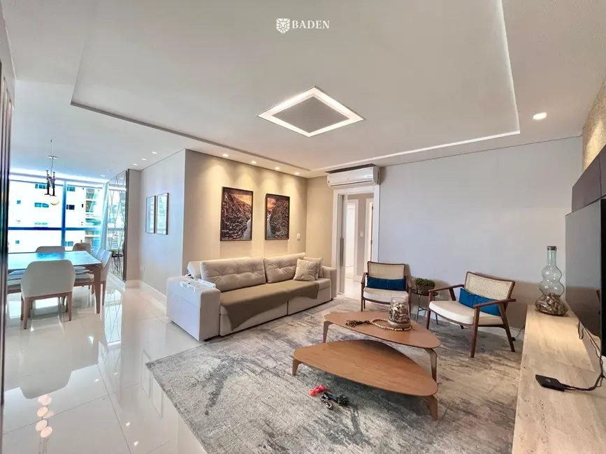 Apartamento com 4 quartos à venda, 151m2 em Centro, Balneario Camboriu - SC - imagem 4 Foto 4 de Apartamento com 4 quartos à venda, 151m2 em Centro, Balneario Camboriu - SC