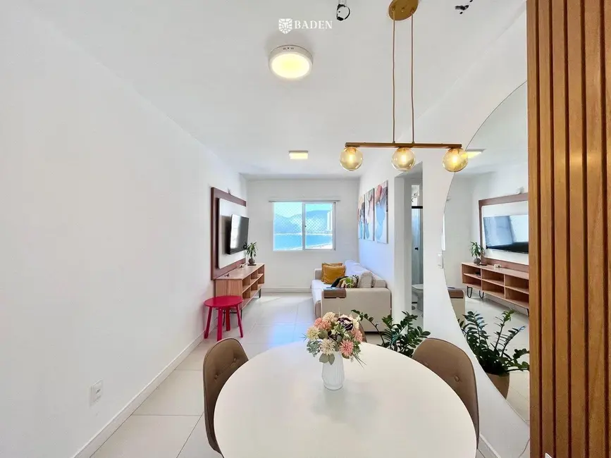 Apartamento com 2 quartos à venda, 82m2 em Centro, Balneario Camboriu - SC - imagem 5 Foto 5 de Apartamento com 2 quartos à venda, 82m2 em Centro, Balneario Camboriu - SC