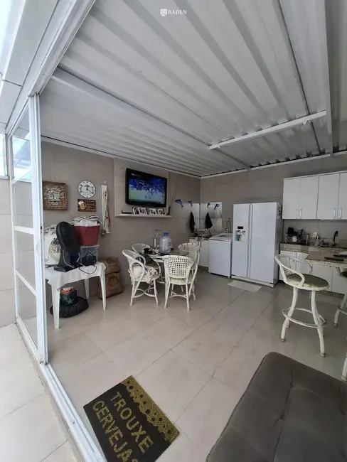 Apartamento com 1 quarto à venda, 80m2 em Centro, Balneario Camboriu - SC - imagem 8 Foto 8 de Apartamento com 1 quarto à venda, 80m2 em Centro, Balneario Camboriu - SC