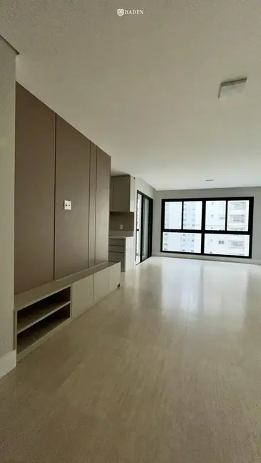Apartamento com 3 quartos à venda, 120m2 em Centro, Balneario Camboriu - SC - imagem 1 Foto 1 de Apartamento com 3 quartos à venda, 120m2 em Centro, Balneario Camboriu - SC