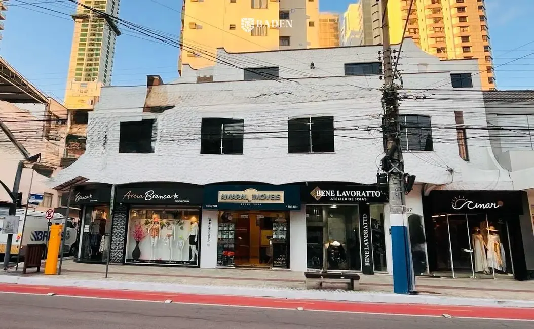 Prédio Inteiro com 6 quartos à venda, 246m2 em Centro, Balneario Camboriu - SC - imagem 1 Foto 1 de Prédio Inteiro com 6 quartos à venda, 246m2 em Centro, Balneario Camboriu - SC