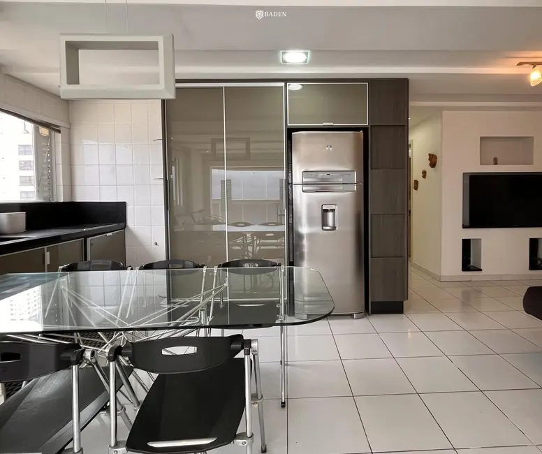 Apartamento com 2 quartos à venda, 102m2 em Centro, Balneario Camboriu - SC - imagem 3 Foto 3 de Apartamento com 2 quartos à venda, 102m2 em Centro, Balneario Camboriu - SC