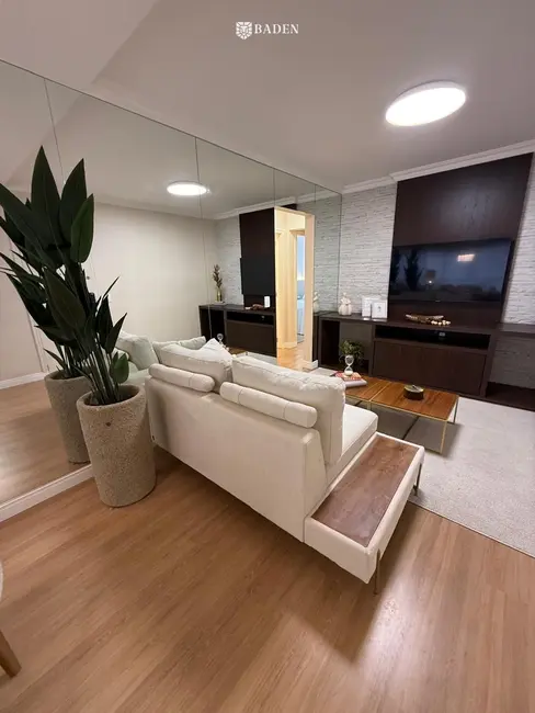 Apartamento com 3 quartos à venda, 244m2 em Centro, Balneario Camboriu - SC - imagem 4 Foto 4 de Apartamento com 3 quartos à venda, 244m2 em Centro, Balneario Camboriu - SC