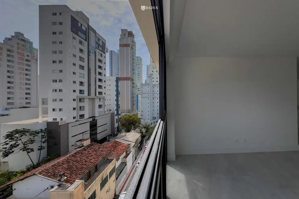 Foto 5 de Apartamento com 3 quartos à venda, 110m2 em Pioneiros, Balneario Camboriu - SC