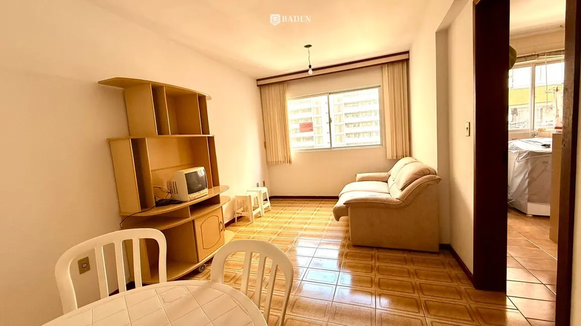 Apartamento com 1 quarto à venda, 57m2 em Centro, Balneario Camboriu - SC - imagem 3 Foto 3 de Apartamento com 1 quarto à venda, 57m2 em Centro, Balneario Camboriu - SC