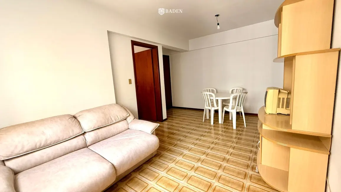 Apartamento com 1 quarto à venda, 57m2 em Centro, Balneario Camboriu - SC - imagem 4 Foto 4 de Apartamento com 1 quarto à venda, 57m2 em Centro, Balneario Camboriu - SC