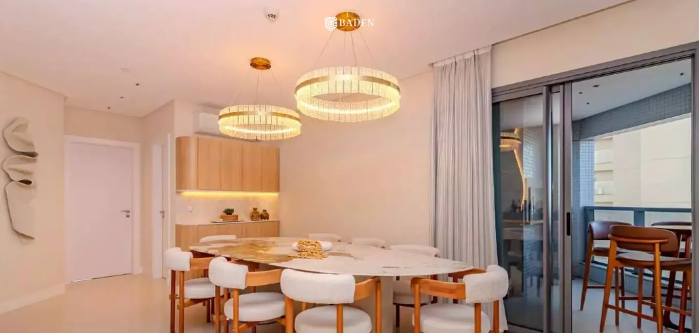 Apartamento com 4 quartos à venda, 182m2 em Centro, Balneario Camboriu - SC - imagem 5 Foto 5 de Apartamento com 4 quartos à venda, 182m2 em Centro, Balneario Camboriu - SC