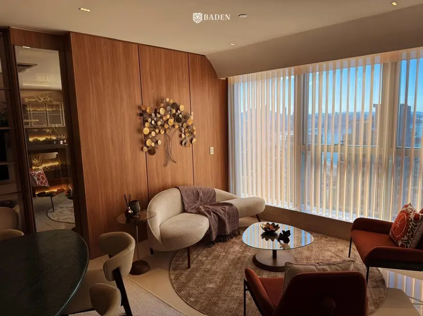 Foto 2 de Apartamento com 4 quartos à venda, 171m2 em Balneario Camboriu - SC