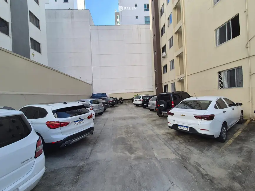 Apartamento com 1 quarto à venda, 37m2 em Centro, Balneario Camboriu - SC - imagem 9 Foto 9 de Apartamento com 1 quarto à venda, 37m2 em Centro, Balneario Camboriu - SC