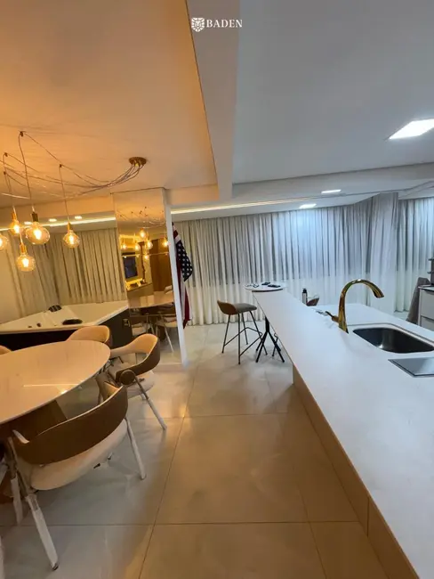 Foto 4 de Apartamento com 4 quartos à venda, 180m2 em Centro, Balneario Camboriu - SC