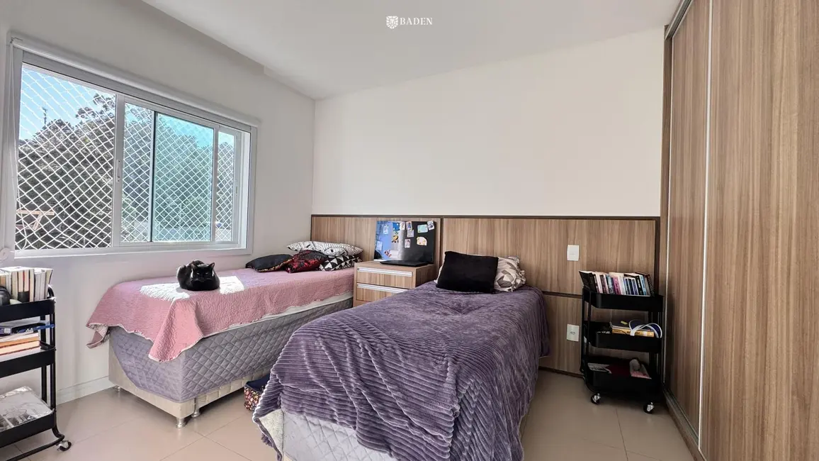 Apartamento com 2 quartos à venda, 90m2 em Pioneiros, Balneario Camboriu - SC - imagem 8 Foto 8 de Apartamento com 2 quartos à venda, 90m2 em Pioneiros, Balneario Camboriu - SC