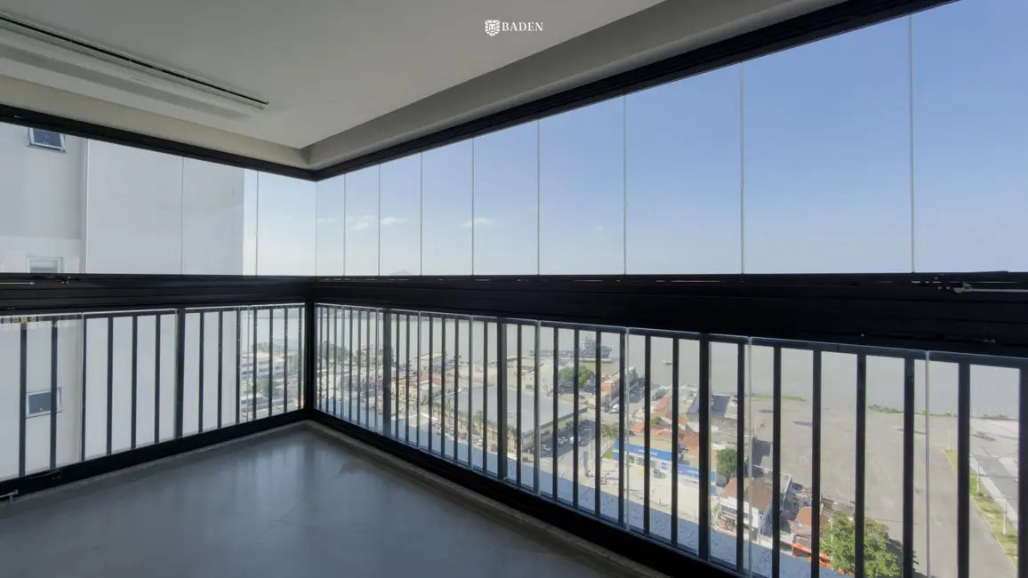 Apartamento com 4 quartos à venda, 312m2 em Centro, Itajai - SC - imagem 2 Foto 2 de Apartamento com 4 quartos à venda, 312m2 em Centro, Itajai - SC