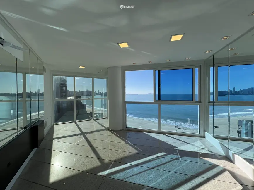 Apartamento com 4 quartos para alugar, 316m2 em Balneario Camboriu - SC - imagem 6 Foto 6 de Apartamento com 4 quartos para alugar, 316m2 em Balneario Camboriu - SC