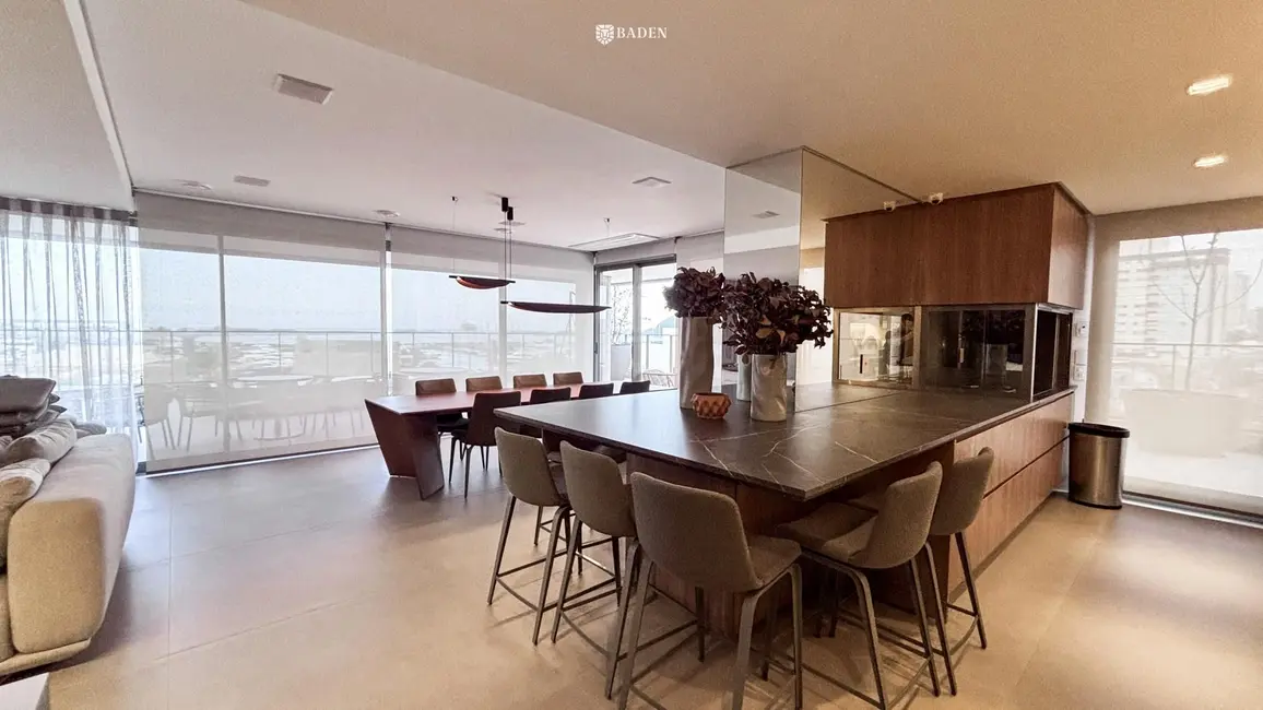 Apartamento com 4 quartos à venda, 267m2 em Fazenda, Itajai - SC - imagem 9 Foto 9 de Apartamento com 4 quartos à venda, 267m2 em Fazenda, Itajai - SC
