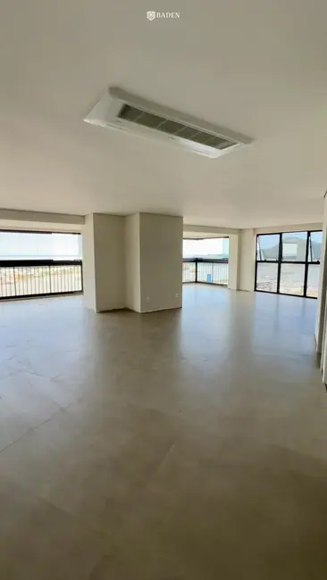 Foto 5 de Apartamento com 4 quartos à venda, 311m2 em Centro, Itajai - SC