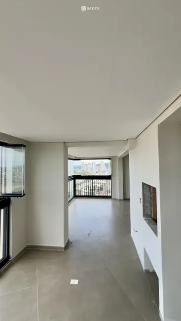 Foto 9 de Apartamento com 4 quartos à venda, 311m2 em Centro, Itajai - SC