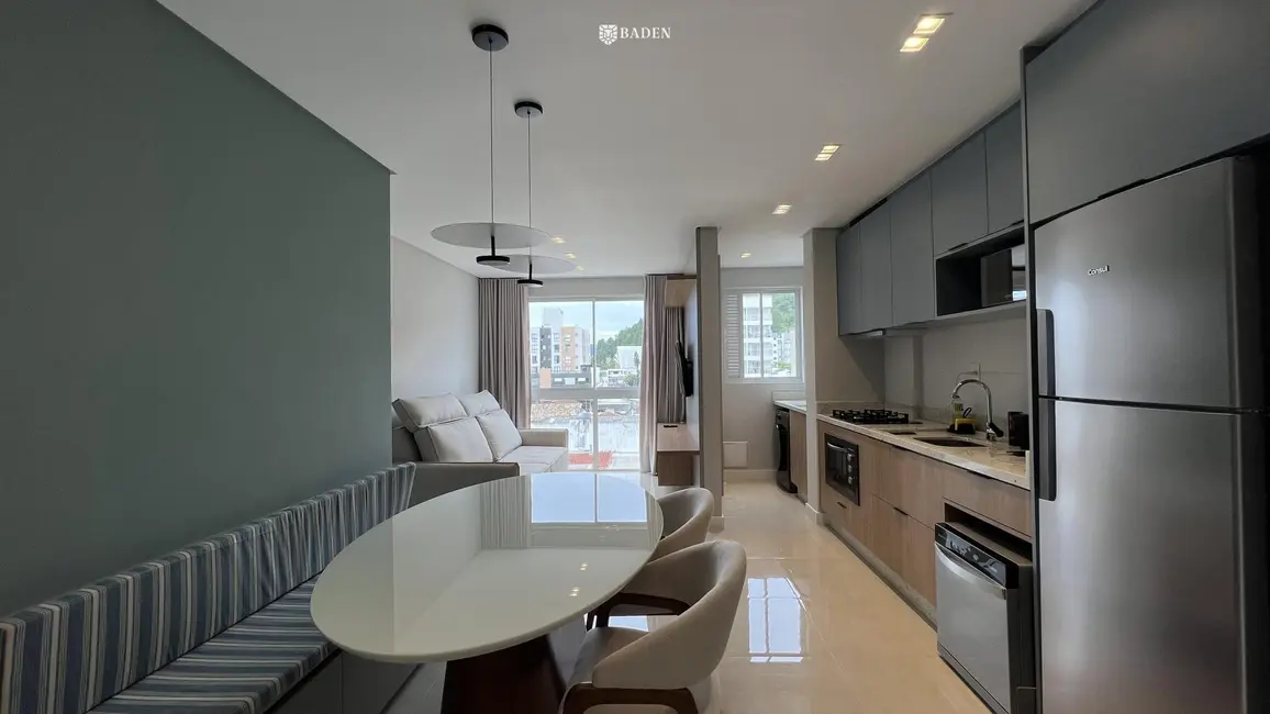 Foto 1 de Apartamento com 2 quartos à venda, 61m2 em Nações, Balneario Camboriu - SC