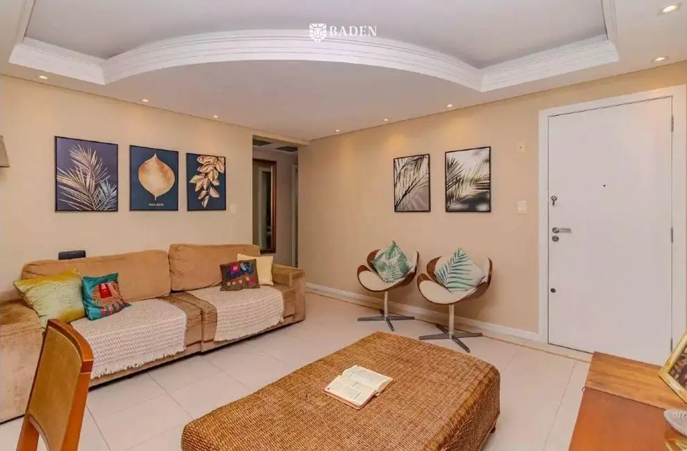 Apartamento com 3 quartos à venda, 104m2 em Centro, Balneario Camboriu - SC - imagem 8 Foto 8 de Apartamento com 3 quartos à venda, 104m2 em Centro, Balneario Camboriu - SC
