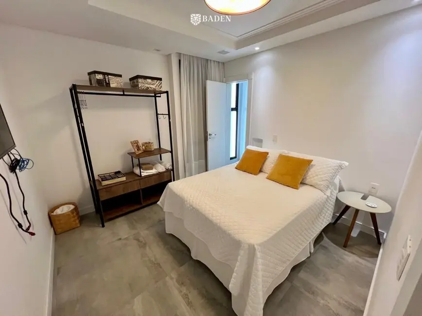 Casa de Condomínio com 4 quartos à venda, 258m2 em Barra, Balneario Camboriu - SC - imagem 6 Foto 6 de Casa de Condomínio com 4 quartos à venda, 258m2 em Barra, Balneario Camboriu - SC
