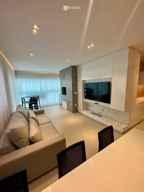Foto 1 de Apartamento com 3 quartos à venda, 116m2 em Meia Praia, Itapema - SC