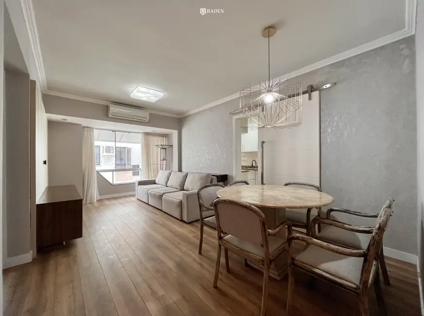 Foto 1 de Apartamento com 2 quartos para alugar, 80m2 em Centro, Balneario Camboriu - SC