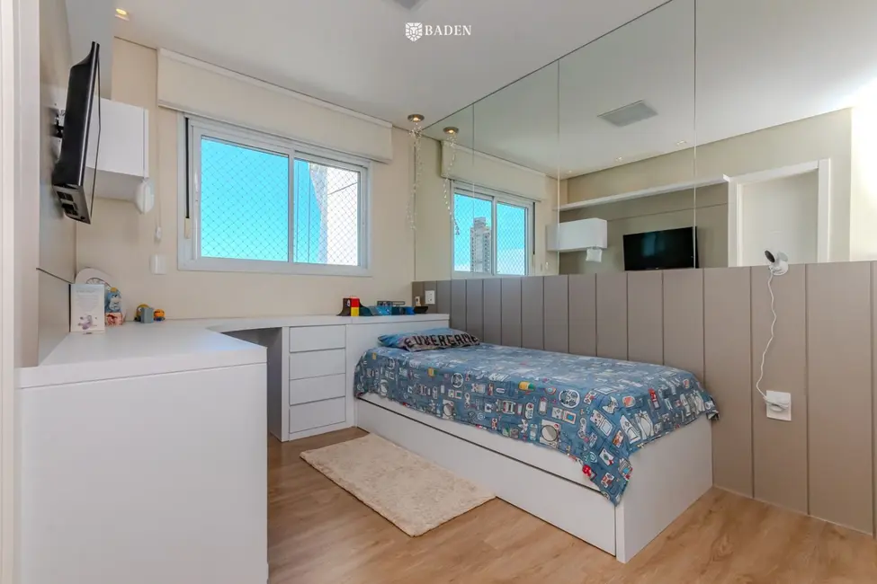 Foto 7 de Apartamento com 4 quartos à venda, 140m2 em Centro, Balneario Camboriu - SC