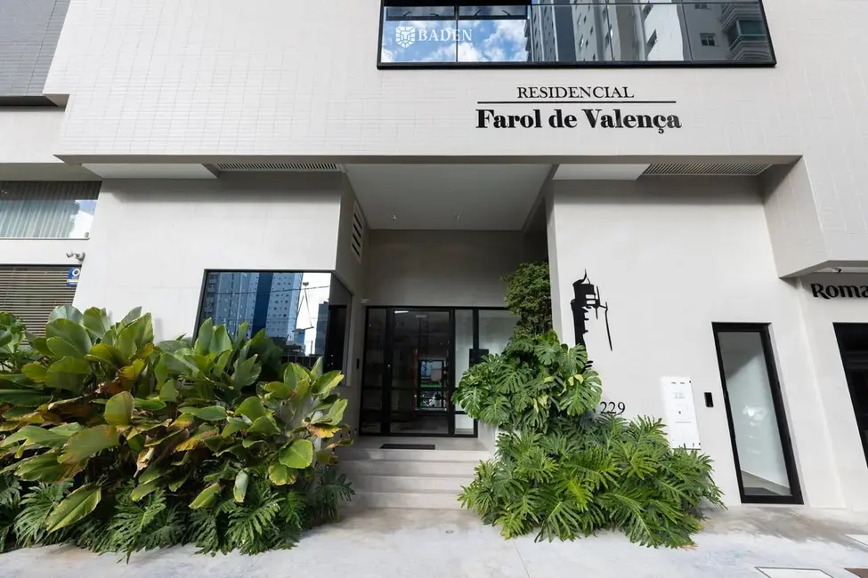 Apartamento com 4 quartos à venda, 185m2 em Centro, Balneario Camboriu - SC - imagem 5 Foto 5 de Apartamento com 4 quartos à venda, 185m2 em Centro, Balneario Camboriu - SC