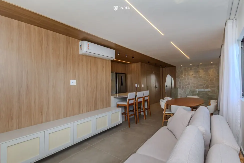 Foto 4 de Cobertura com 3 quartos à venda, 180m2 em Itajai - SC