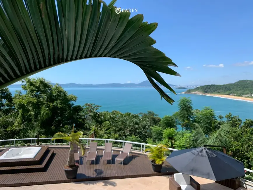 Foto 9 de Casa com 6 quartos à venda, 907m2 em Praia do Estaleirinho, Balneario Camboriu - SC
