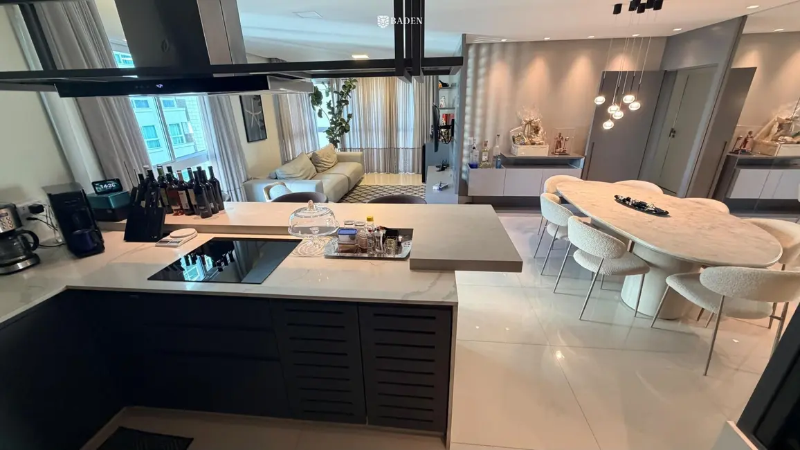 Foto 8 de Apartamento com 3 quartos à venda, 126m2 em Centro, Balneario Camboriu - SC
