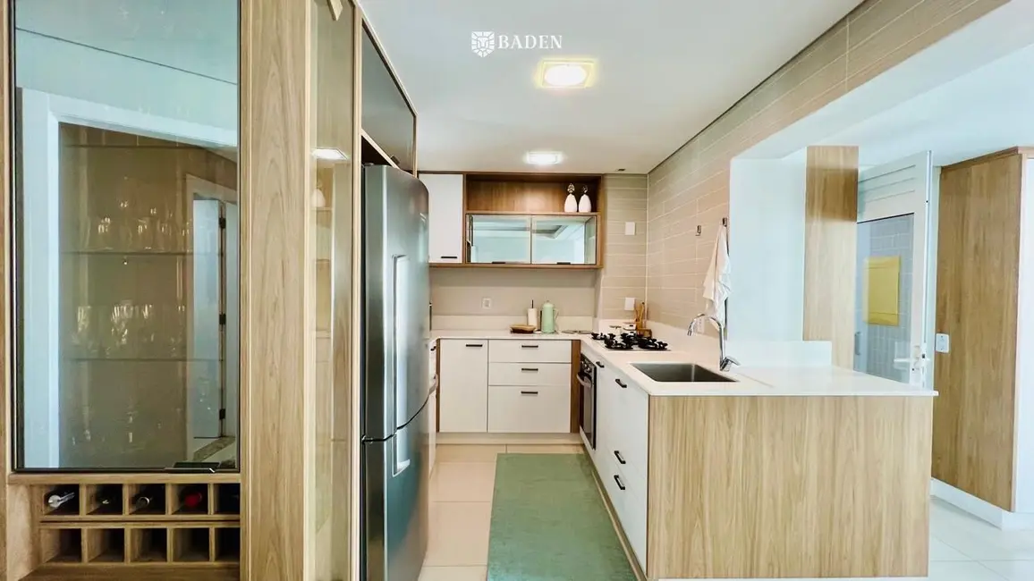 Foto 6 de Apartamento com 2 quartos para alugar, 91m2 em Pioneiros, Balneario Camboriu - SC