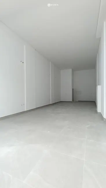 Sala Comercial com 1 quarto para alugar, 96m2 em Nações, Balneario Camboriu - SC - imagem 3 Foto 3 de Sala Comercial com 1 quarto para alugar, 96m2 em Nações, Balneario Camboriu - SC
