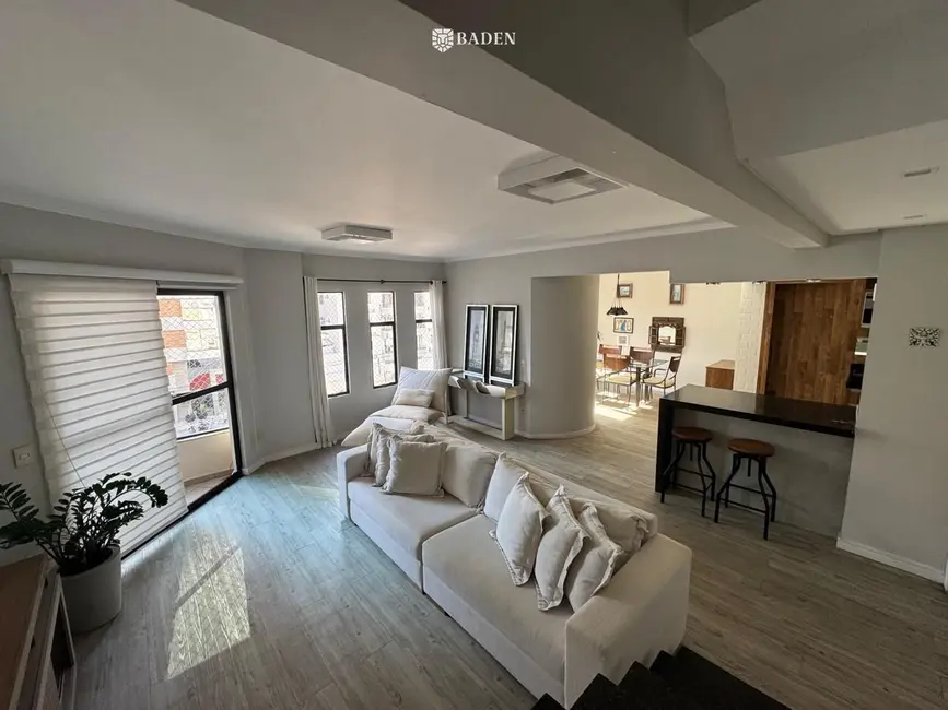 Foto 1 de Apartamento com 3 quartos à venda, 150m2 em Centro, Balneario Camboriu - SC