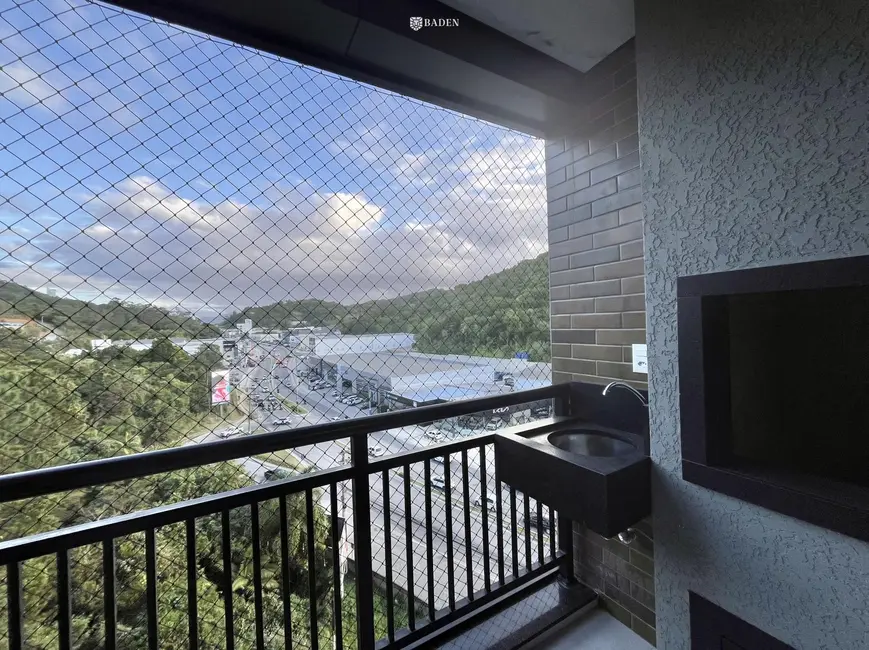 Apartamento com 2 quartos para alugar, 62m2 em Praia dos Amores, Balneario Camboriu - SC - imagem 6 Foto 6 de Apartamento com 2 quartos para alugar, 62m2 em Praia dos Amores, Balneario Camboriu - SC