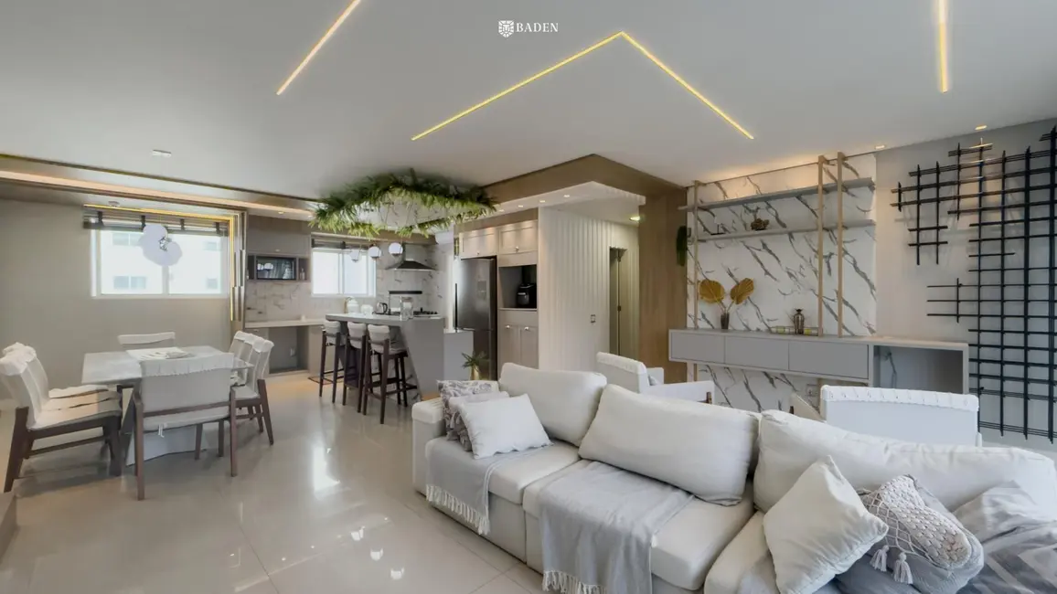 Foto 5 de Apartamento com 4 quartos à venda, 143m2 em Pioneiros, Balneario Camboriu - SC
