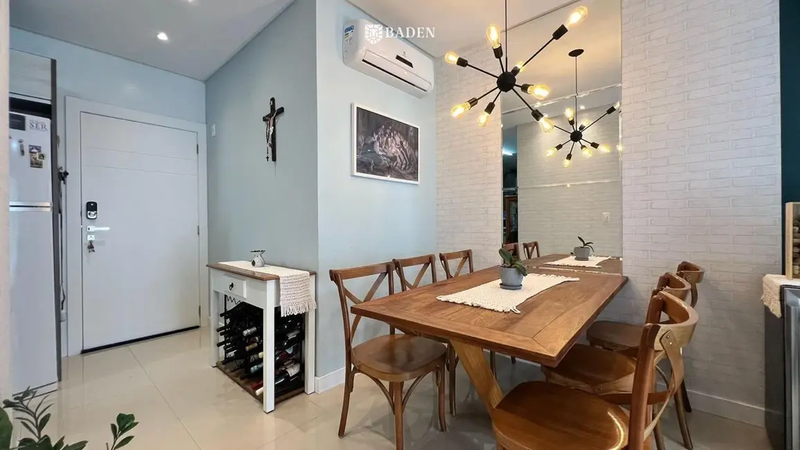 Foto 4 de Apartamento com 2 quartos à venda, 62m2 em Nações, Balneario Camboriu - SC
